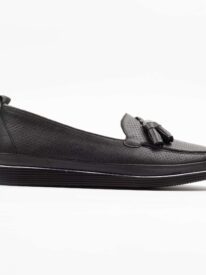 Elegant Black Perforated Slip-On Loafers with Tassel Detailing Comfortable and Stylish Ladies Shoe (M5004)