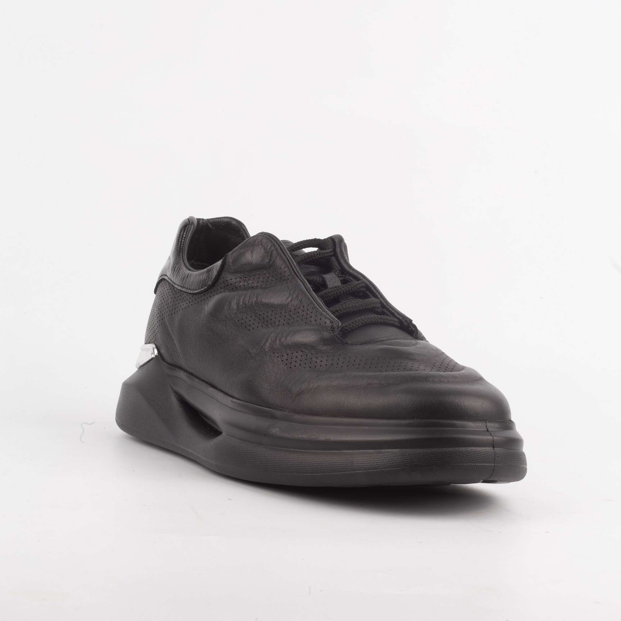 Black Leather Chunky Sneakers – Modern Comfort and Style for Everyday Wear (M152-17387) - Image 4