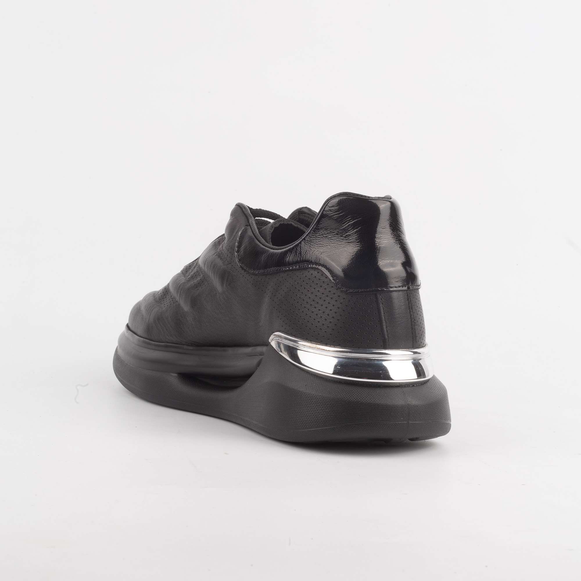 Black Leather Chunky Sneakers – Modern Comfort and Style for Everyday Wear (M152-17387) - Image 5