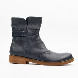 Calvano navy leather ankle boots with pebbled texture and gum sole
