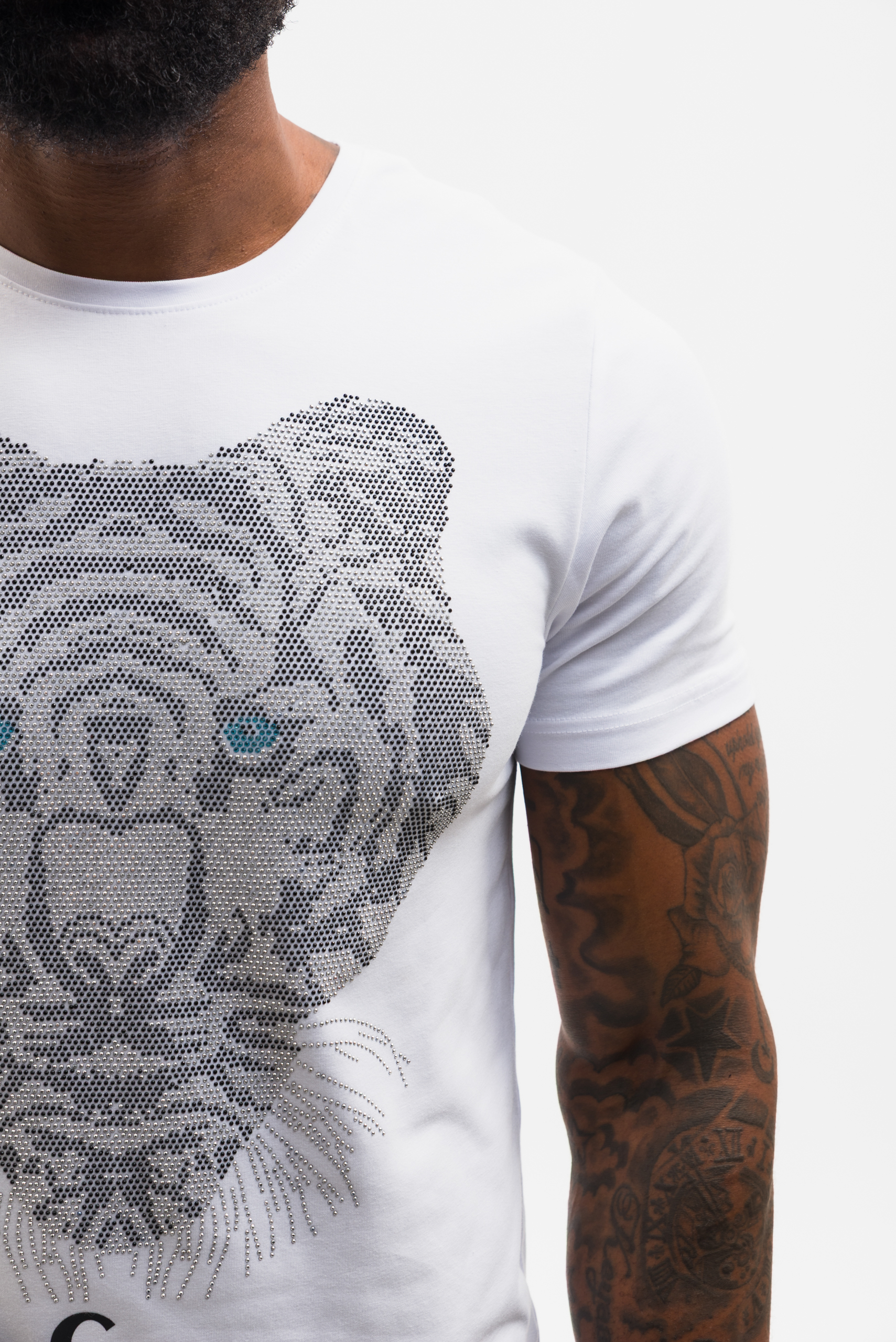 Men’s White Rhinestone Tiger Graphic T-Shirt | Calvano Blue-Eye Tiger Designer Tee - Image 4