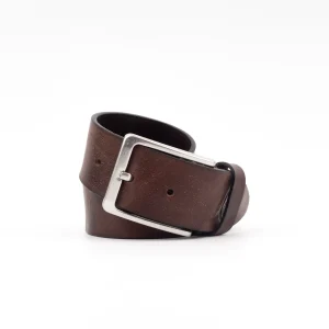 Men's Classic brown leather belt with silver buckle.